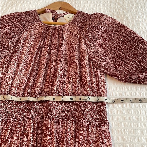 Sezane burgundy pleated dress - Picture 7 of 9